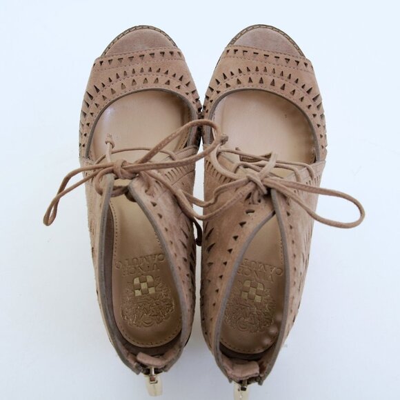 Vince Camuto Tarita Leather Cutout Open Toe Sandals Tan Women Size 7.5 Wide - Picture 10 of 16